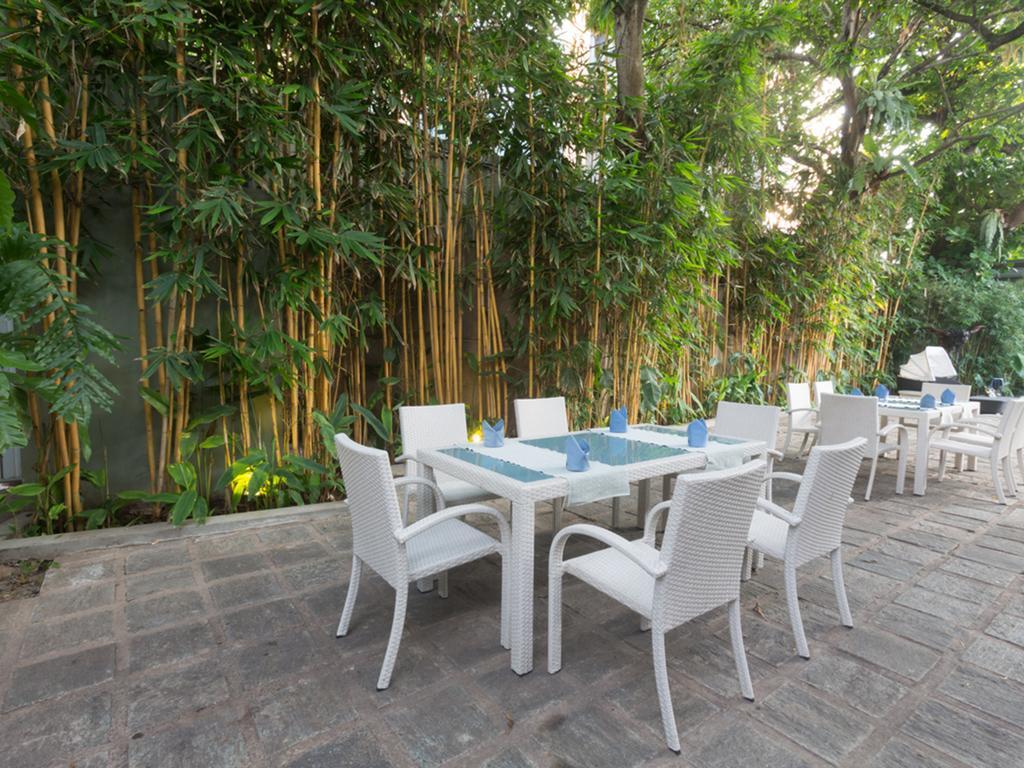 Colombo Court Hotel & Spa Exterior photo